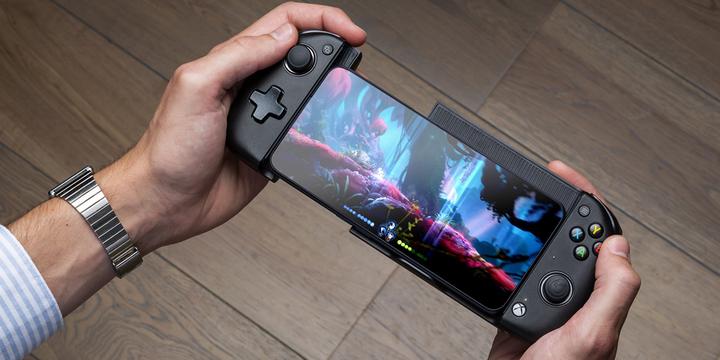 Produktbild Nacon Gaming Holder MG-X (Android, Windows)