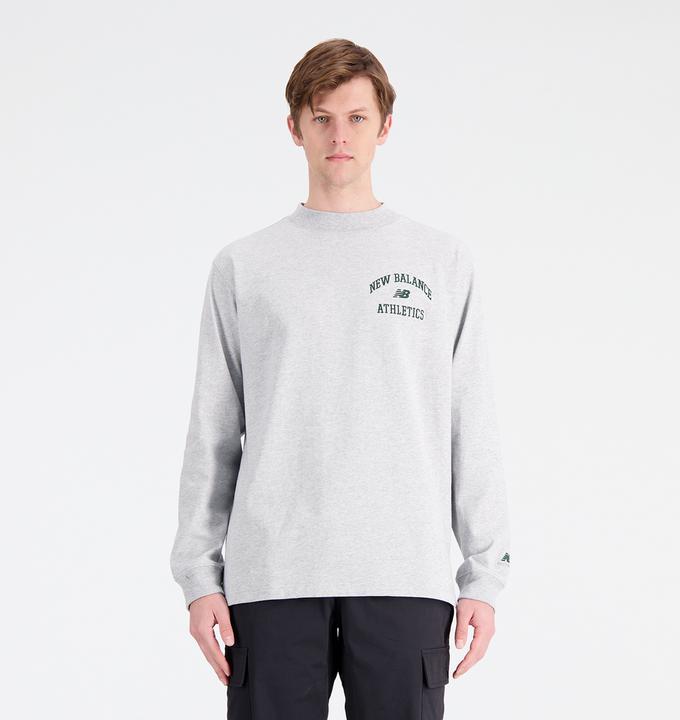 New Balance Athletics Varsity Graphic Mock Longsleeve