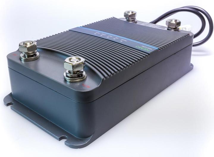 Produktbild Swaytronic 2 in1 Ladebooster 30/30A - B2B und MPPT