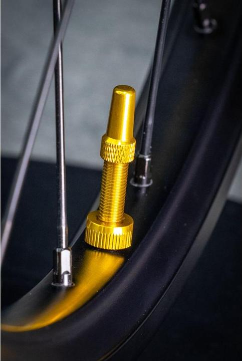 Actual product image Muc-Off V2 Tubeless Ventil Kit 60mm