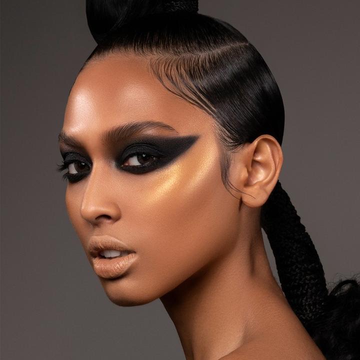 Produktbild Danessa Myricks Colorfix Matte - Blackout (Blackout)