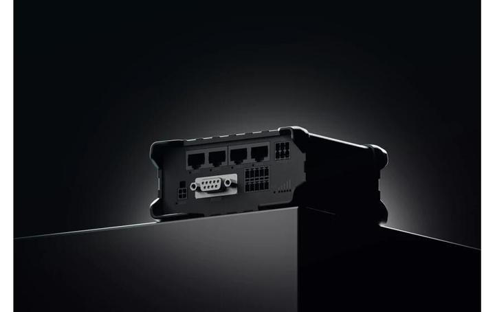 Actual product image Teltonika RUT976 (Global) 5G