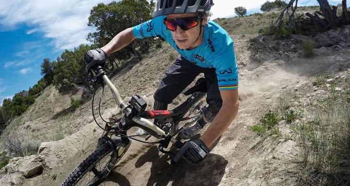 Actual product image GoPro Handlebar / Seatpost / Pole Mount (Universal, Hero 9)