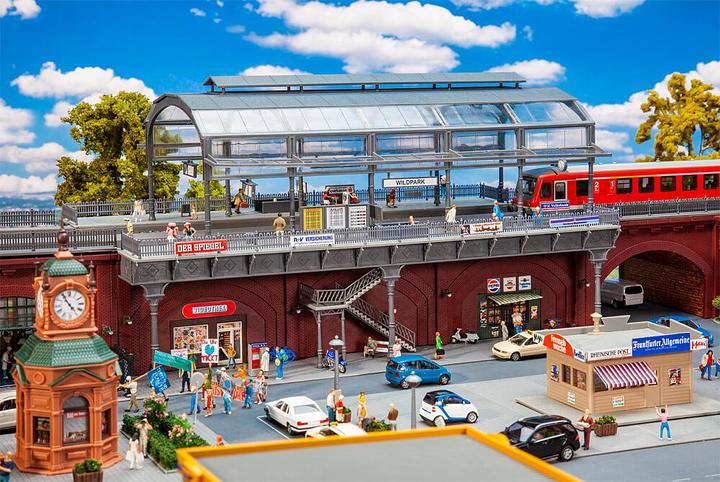 Actual product image Faller S-Bahn station