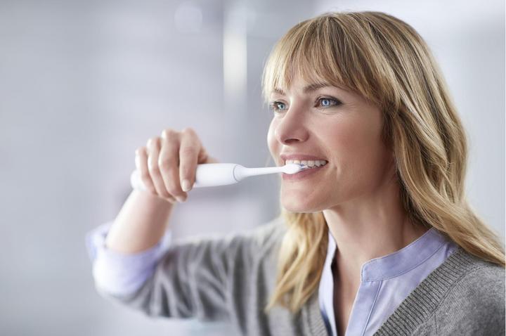 Immagine prodotto Philips Sonicare ProtectiveClean 4300 (Spazzolino sonico)