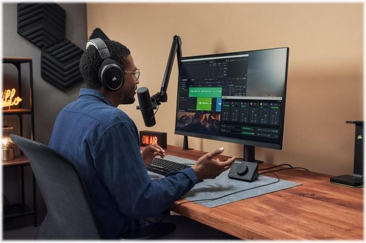 Actual product image Elgato Wave XLR (USB)