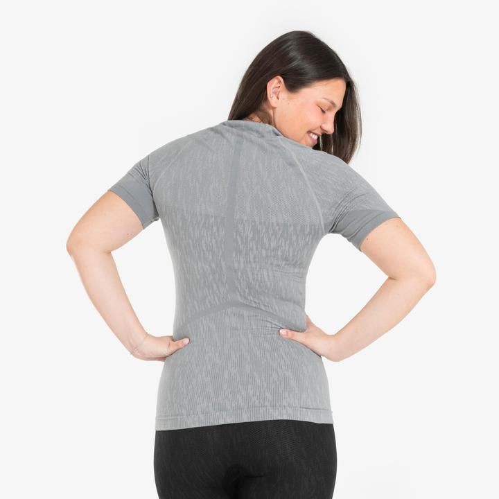 Actual product image Kipsta Funktionsshirt Fussball kurzarm Keepdry 500 Wärmekomfort Damen/Herren grau (L)