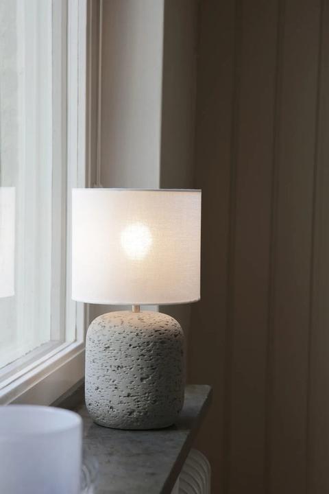 Produktbild Markslöjd Tischleuchte Montagna E14 max. 40W, Schalter am Kabel (800 lm, E14)