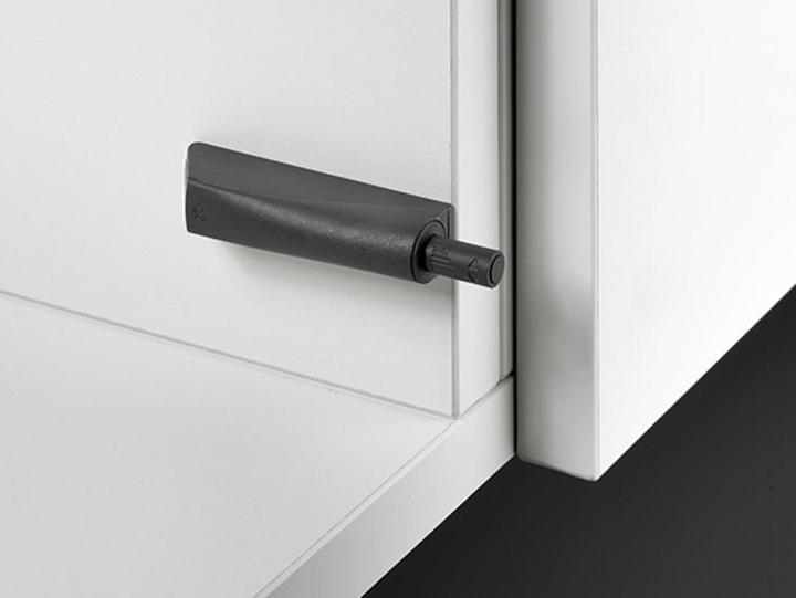 Actual product image Hettich Push-to-open pin to screw on