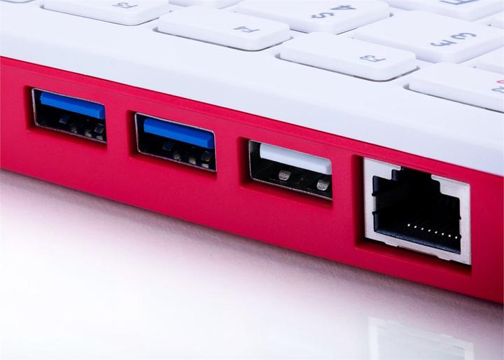 Actual product image Raspberry Pi 400 DE Starter kit