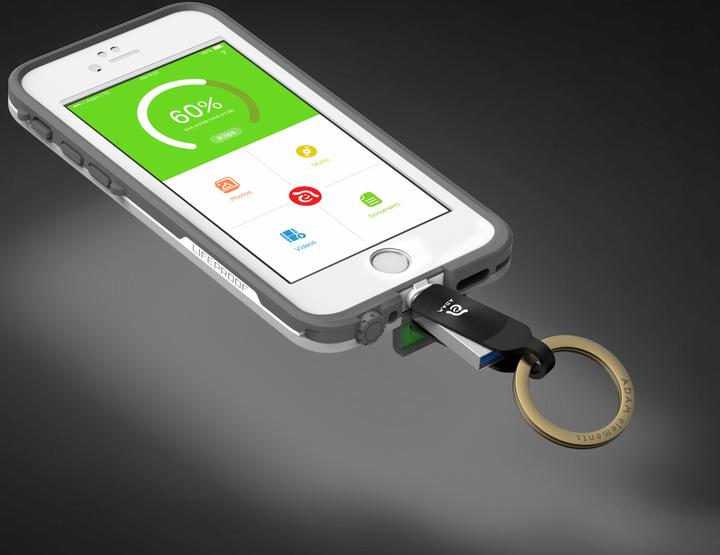 Actual product image Adam Elements iKlips Duo+ (64 GB, USB 3.1)