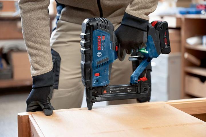Productafbeelding Bosch Professional BOSC snoerloze houttacker