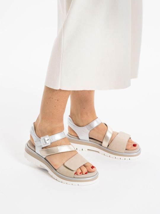 Actual product image Ara Sandalen (38)