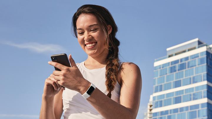 Produktbild Fitbit Charge 5 (14.73 mm)