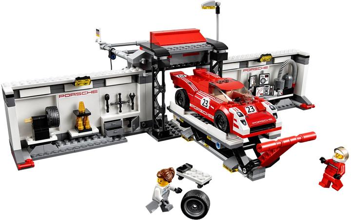 Actual product image LEGO Speed Champions Porsche 919 Hybrid and 917K Pit Lane (75876, LEGO Speed Champions)