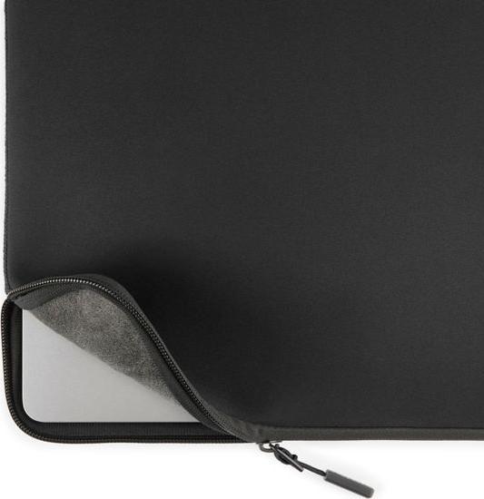 Productafbeelding Pipetto Klassieke hoes voor MacBook Air 15 Zwart (15", Appel)