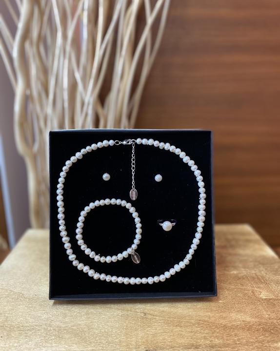 Andreani Schmuckset aus echten Süsswasserperlen und Silber 925 mit Ring