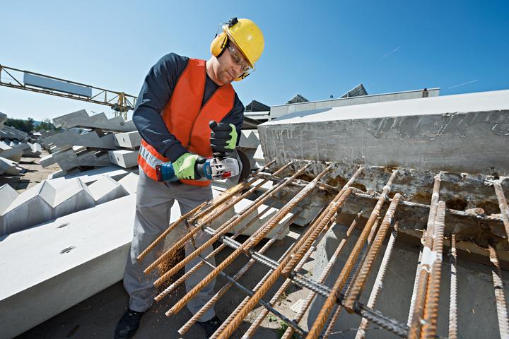 Produktbild Bosch Professional GWS 18V-10 (125 mm)