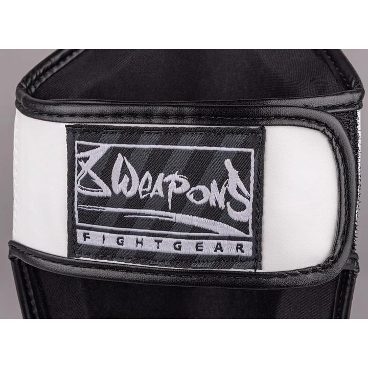 Actual product image 8Weapons Shin Guards, Kids, Unlimited 2.0, white-black, S/M (S/M)