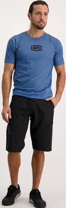 Actual product image 100% Airmatic men short (30)