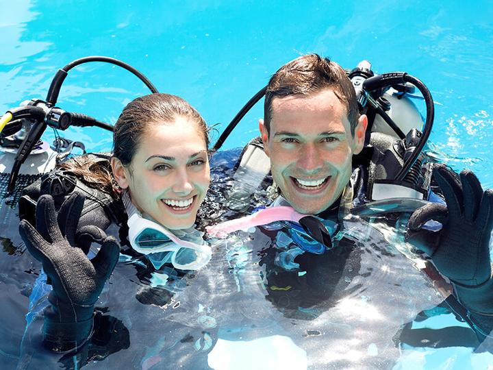 Immagine prodotto Smartbox Emozioni travolgenti per 2 appassionati di sport acquatici (2 pers.)