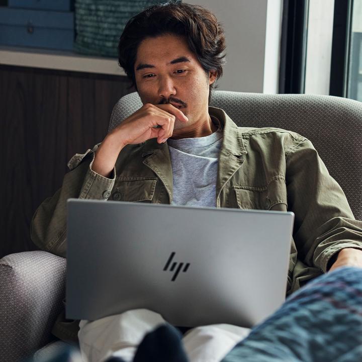 Produktbild HP Envy 17-cw0153ng (17.30", Intel Core i5-13500H, 16 GB, 512 GB, DE)
