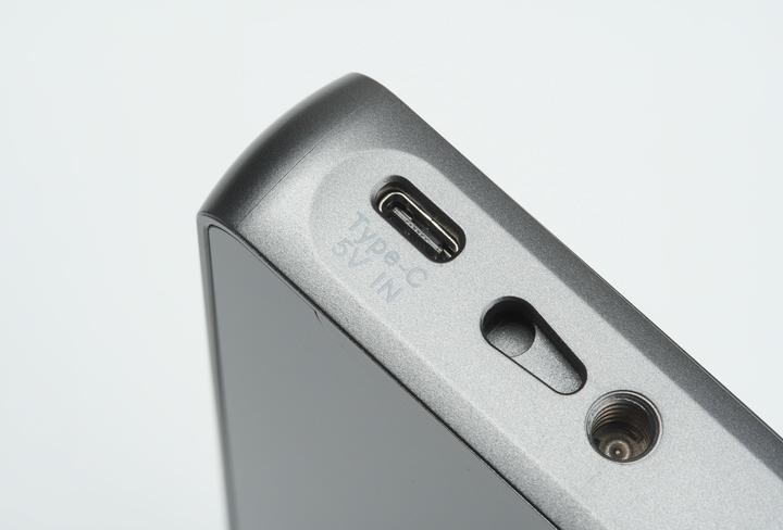 Actual product image Viltrox DC-550 (5.25", Full HD)