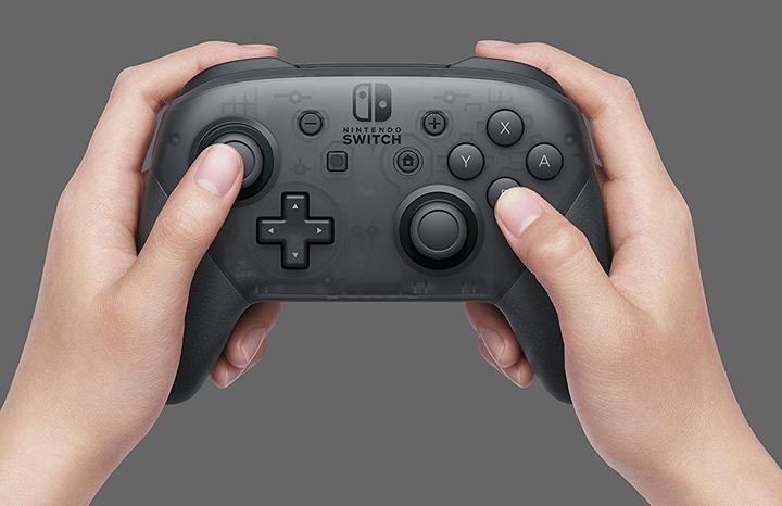 Productafbeelding Nintendo Switch Pro-controller (Switch)