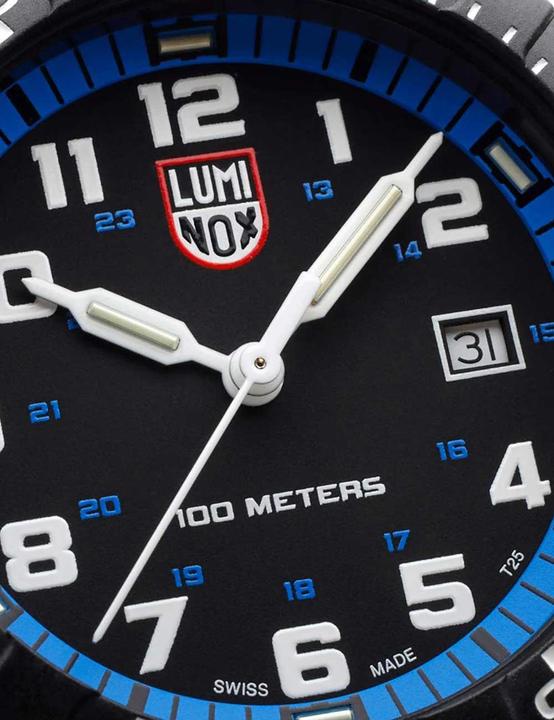 Immagine prodotto Luminox Turgone Dalla Schiena Di Pelle Serie Gian 0320 (Orologio da polso analogico, 44 mm)