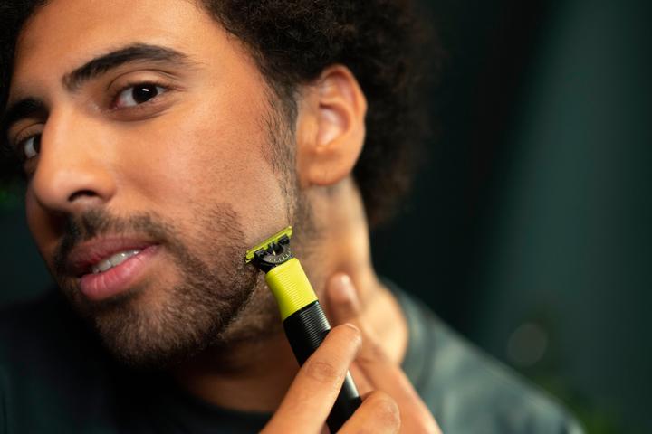 Actual product image Philips OneBlade QP4530/30 Face