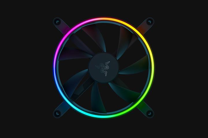 Actual product image Razer Kunai Chroma (140 mm, 3 x)