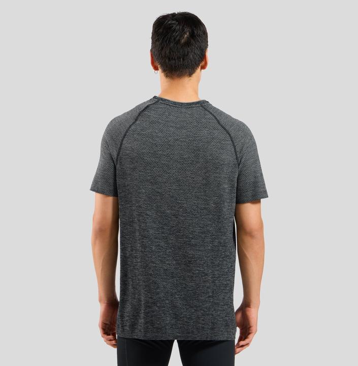 Actual product image Odlo Essentials (XL)