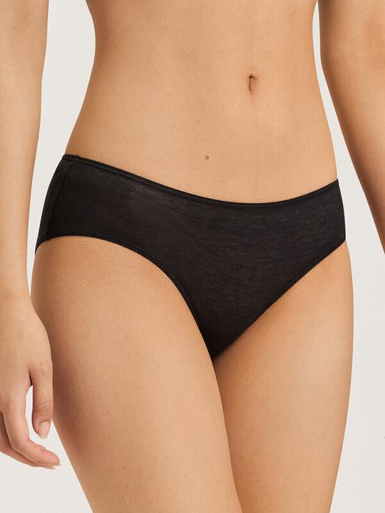 Hanro Ultralight Midi Slip (M)