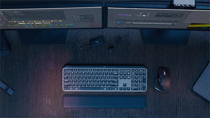 Actual product image Logitech MX Keys S Combo (CH, Wireless)