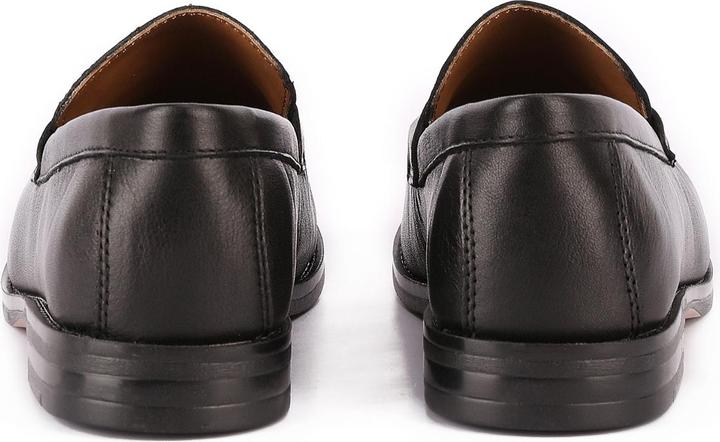 Image du produit Inuovo Ce mocassin classique est un véritable allrounder. La chaussure est fabriquée en (41)