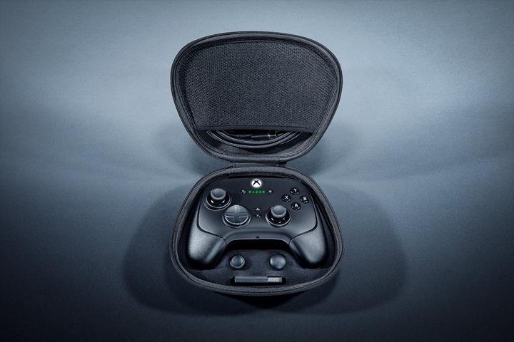 Immagine prodotto Razer Wolverine V3 Pro (Xbox Series X, PC)