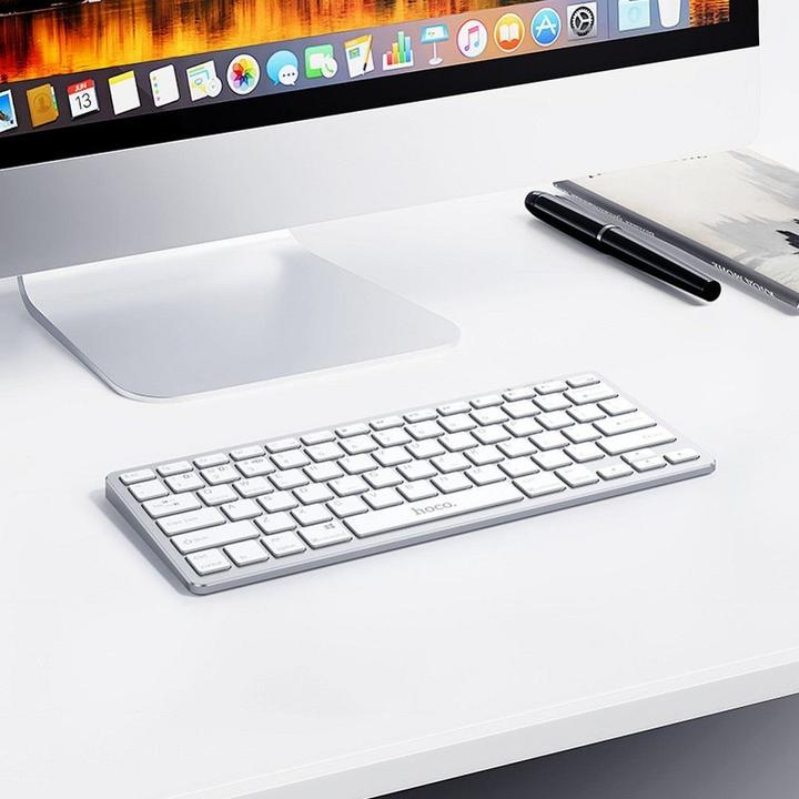 Produktbild Hoco Headphone with microphone EOL wireless keyboard QWERTY GM32 silver (Eng. Int., Kabelgebunden)