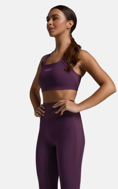 Actual product image 2XU Robbed Longline Low Impact Bra (M)