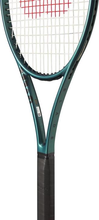 Actual product image Wilson Blade 98 18x20 V9.0 tennis racket (3, 305 g)
