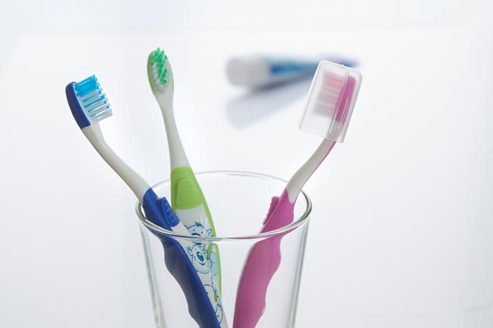 Produktbild Thienel Dental Kinderzahnbürste 0-3 Jahre blau (10 Stück) (Extra weich, 10 x)