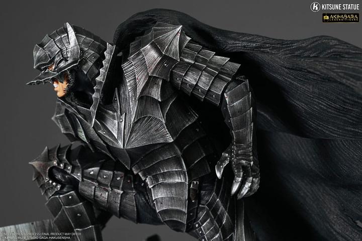 Image du produit Kitsune Statue Berserk Akihabara Legend Figure PVC Statue 1/8 Guts (Berserker Armor) 26 cm