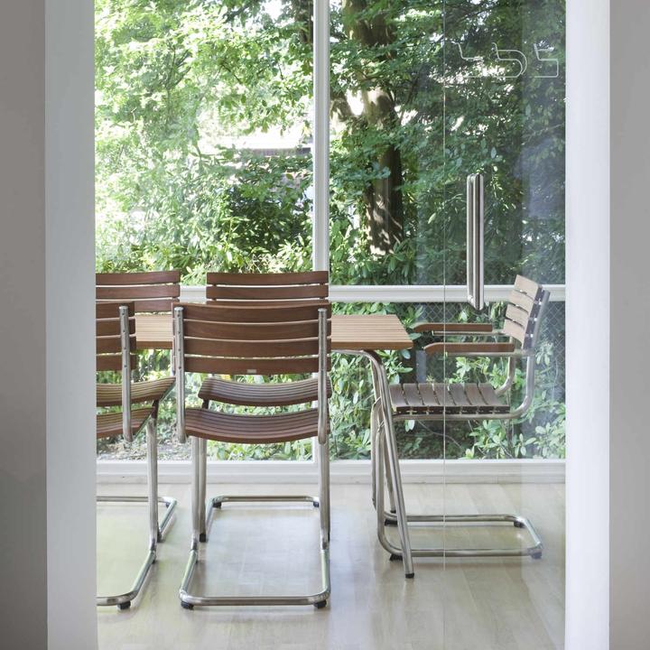 Actual product image Thonet S 40 F Outdoor cantilever chair