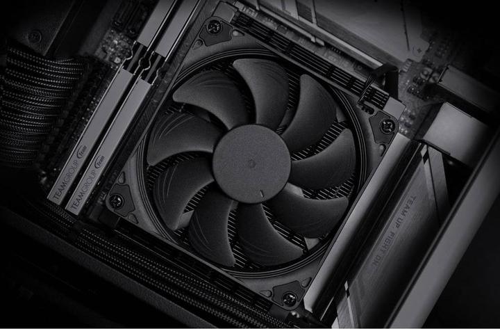 Immagine prodotto Noctua NH-L9a-AM4 chromax.nero (37 mm)
