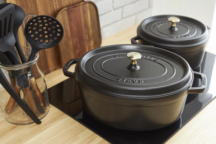 Image du produit Staub Cocotte (27 cm, Cocotte + faitout, Fonte, Émail)