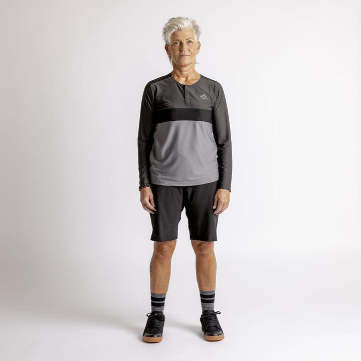 Actual product image iXS Women's Flow XTG long Sleeve Henley (40)