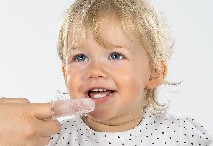 Actual product image Reer Finger Toothbrush (Soft, 2 x)