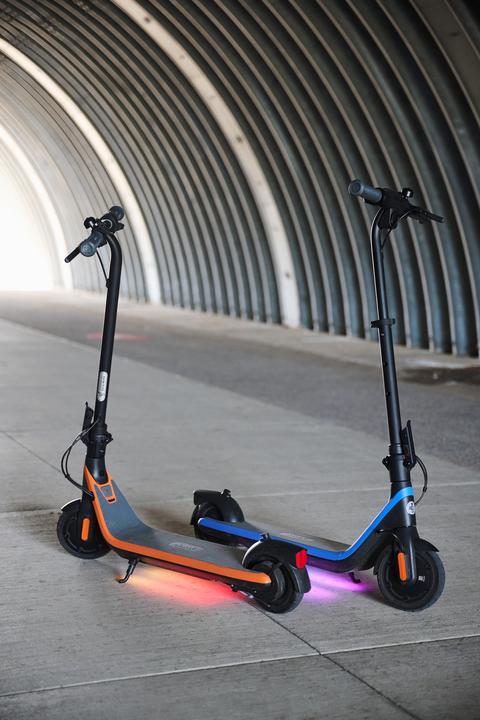 Image du produit Segway-Ninebot eKickScooter C2 E (16 km/h, 11 km, 150 W)