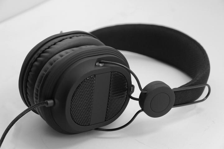 Produktbild Voxicon VXDK-822B (Kabelgebunden)