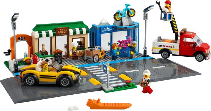 Actual product image LEGO Shopping street with shops (60306, LEGO City)