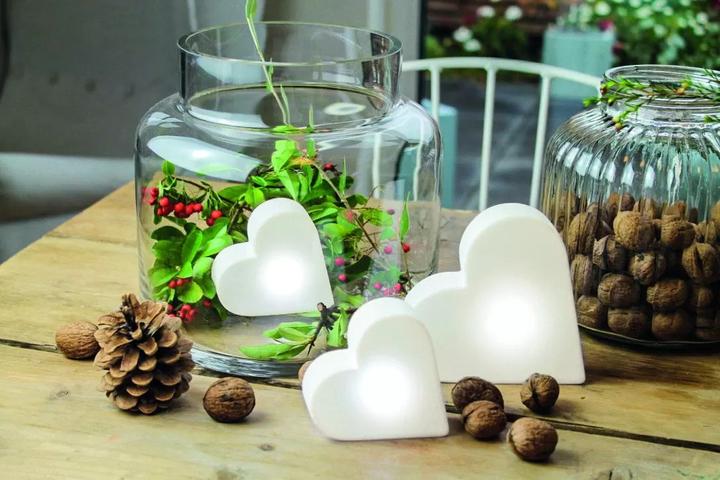 Immagine prodotto 8 seasons design Motif Light Shining Heart Micro S White (110 lm)